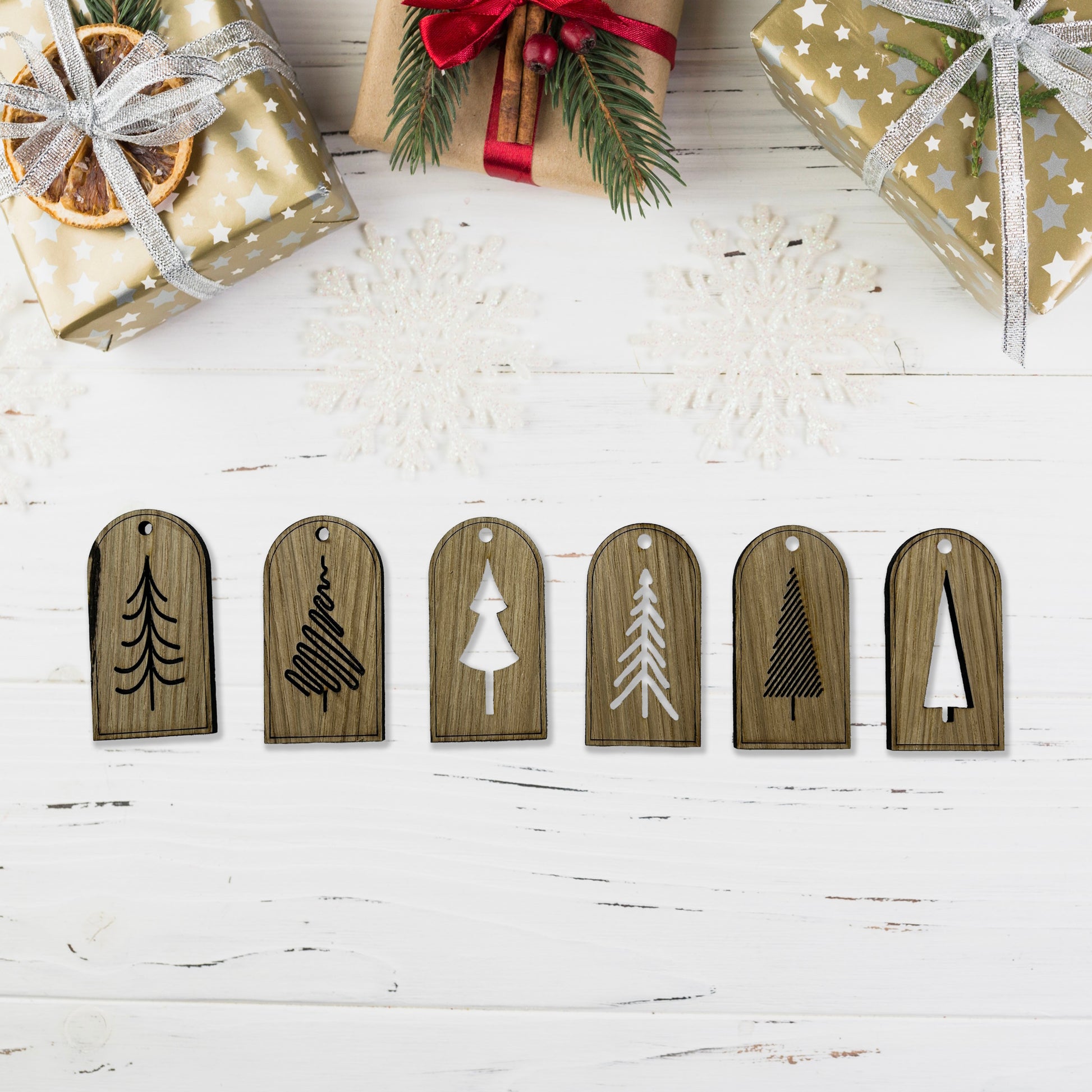 Wooden Christmas Tree Gift Tags Set 